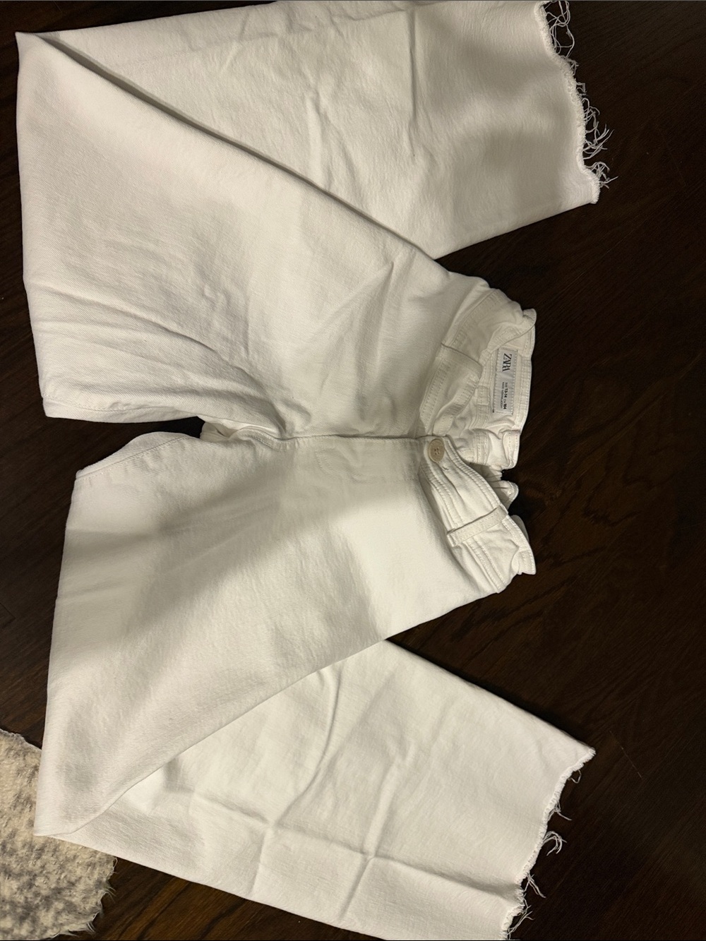 ZARA Kids Off-White baggy Frayed Hem Jeans